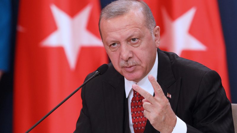 وثيقة استخباراتية: أردوغان “متهم” بنشر التطرف في هولندا