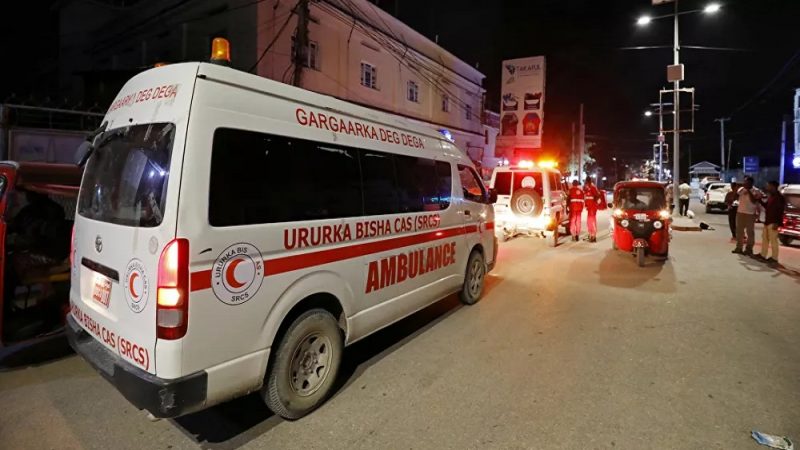 12 قتيلا من أفراد الأمن في هجوم بقنبلة في الصومال