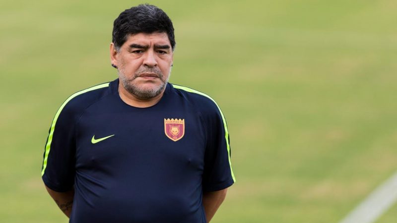 الطاقم الطبي لمارادونا يواجه تهمة القتل العمد