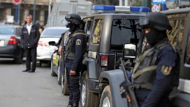 مصر:  صاحب مخبز  يذبح زوجته و أبناءه الستة