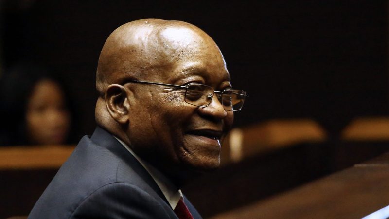 الاعتقال الوشيك لزوما، التوتر على أشده في معقله