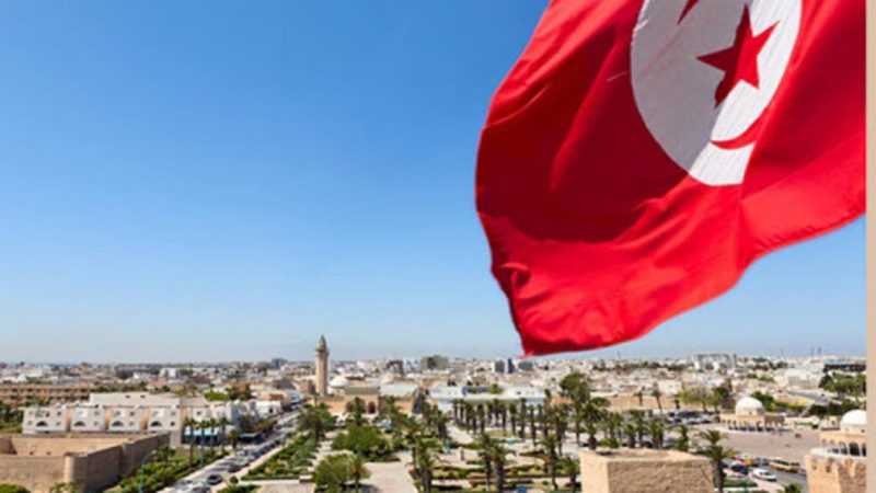 تونس : منع 12 مسؤولا من السفر بسبب شبهات فساد في‭ ‬قطاع الفوسفاط