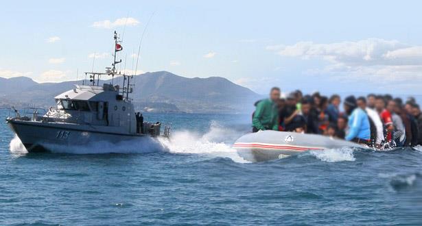 البحرية الملكية تقدم المساعدة لـ352 مرشحا للهجرة غير الشرعية