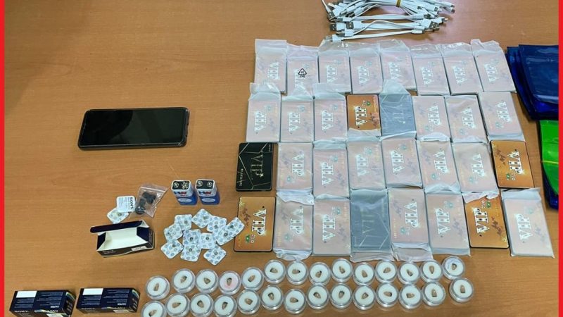 وجدة : توقيف شخص وبحوزته أجهزة إلكترونية تستعمل لأغراض الغش في الامتحانات المدرسية