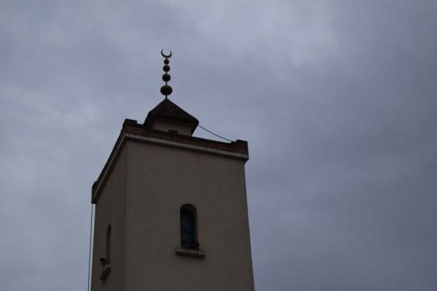 بسبب تصريحات معادية للسامية، إغلاق مسجد في مدينة كان الفرنسية