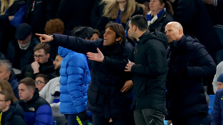 لاعب مغربي على رادار كونتي