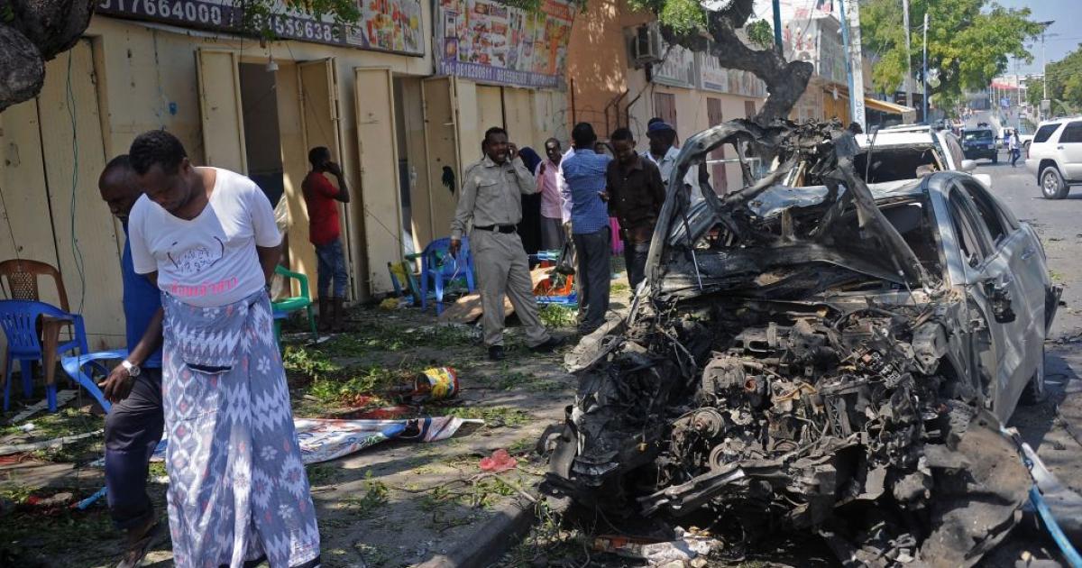 الصومال.. مقتل 15 شخصا في انفجار بمطعم وسط البلاد