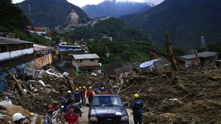 ارتفاع حصيلة ضحايا الفيضانات وانزلاقات التربة في البرازيل إلى أزيد من 200 قتيل