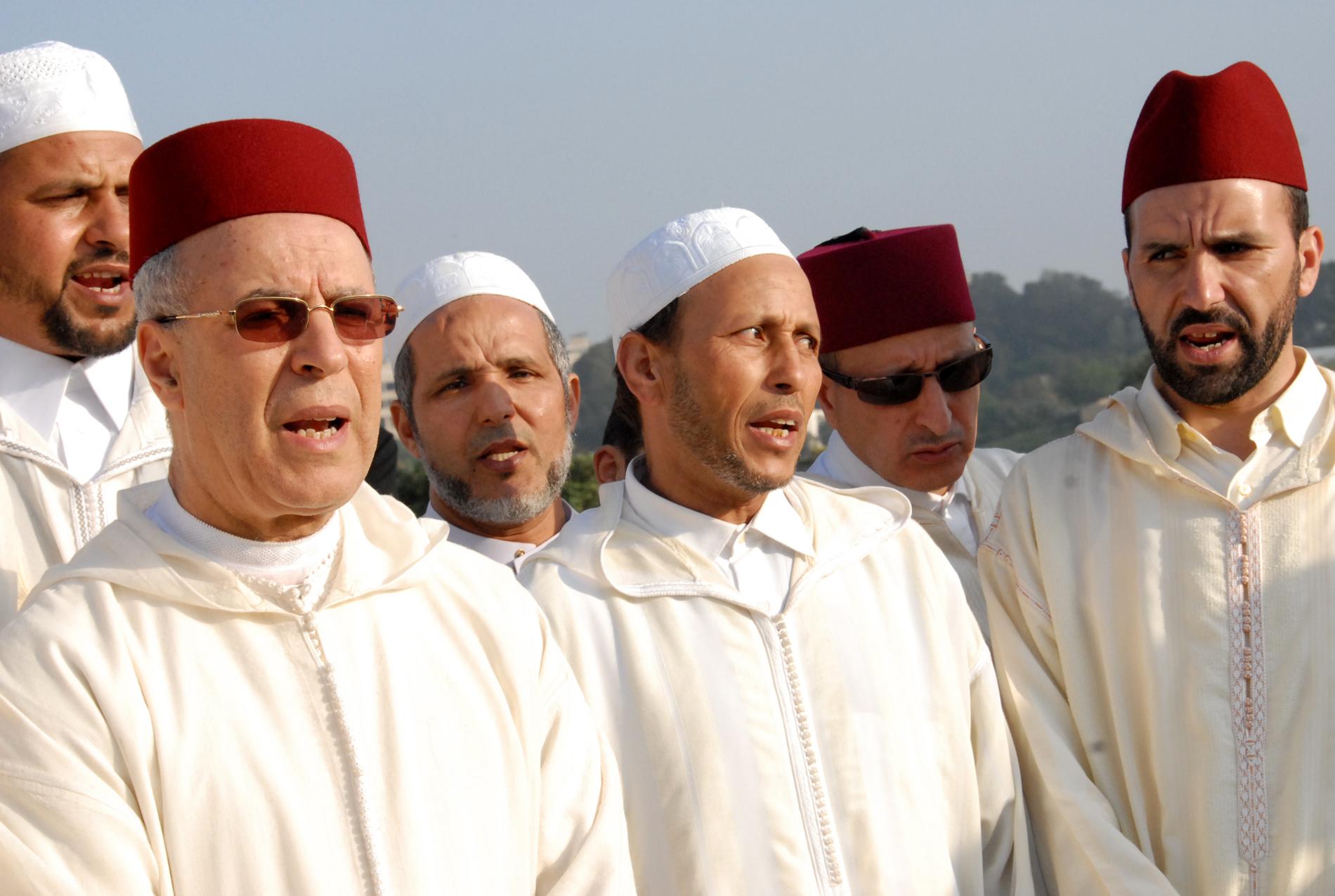 الإعلان عن انطلاق عملية التماس الإحسان العمومي دعما للقيمين الدينيين بالمغرب