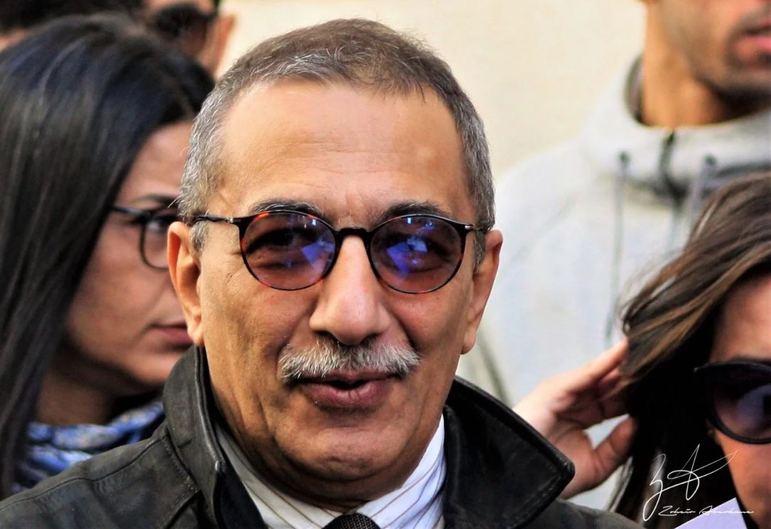 6 أشهر نافدة لصحفي جزائري بتهمة سريالية