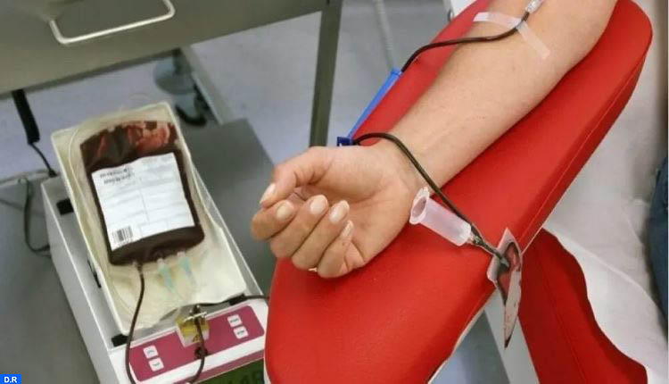 حملة للتبرع بالدم بمبادرة من سفارة فرنسا بالرباط والمستشفى العسكري الدراسي محمد الخامس
