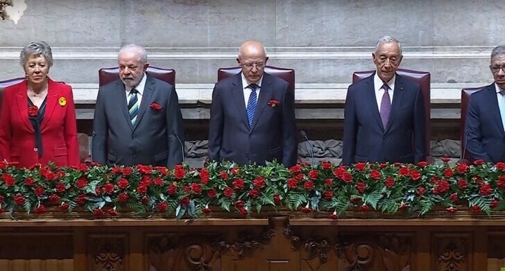 فوضى في البرلمان البرتغالي أثناء خطاب الرئيس البرازيلي