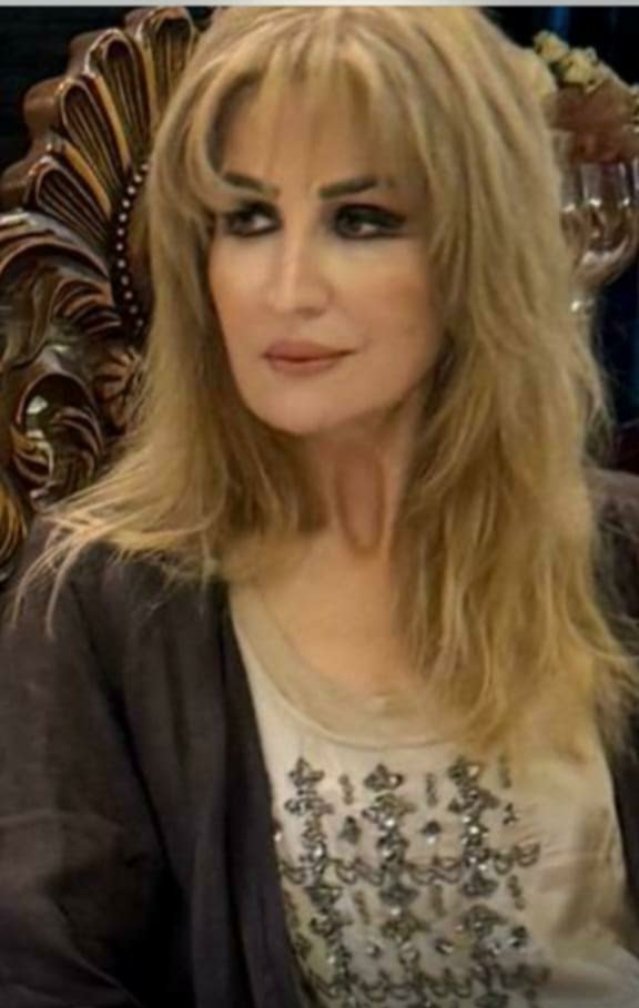 ابنة عين صفا تتألق مرة أخرى .. “سميرة فرجي ” تفوز بجائزة التميز في الادب العربي “جلوبال العالمية”  (فيديو )