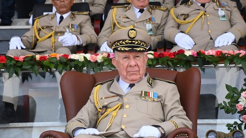 غياب شنقريحة الرئيس الفعلي للجزائر في جلسة مجلس وزاري وفي الخطاب السنوي لتبون للأمة يثير الشكوك وينبئ بمرحلة إعادة الترتيب الداخلي