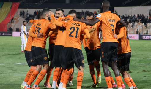 دوري أبطال إفريقيا لكرة القدم ..نهضة بركان يتأهل لنصف النهائي بعد فوزه على مضيفه الهلال السوداني