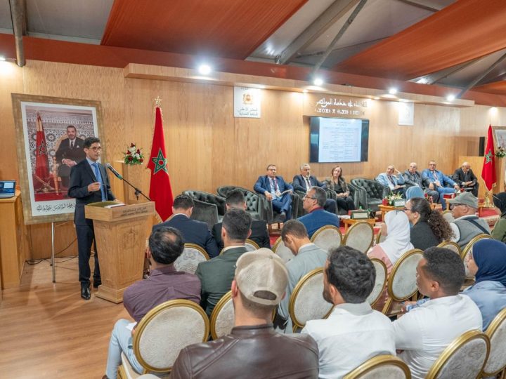 ‏مسؤولون وخبراء يسلطون الضوء على أدوار القضاء والنيابة العامة في ‏حماية الاستثمار وضبط المنافسة بالمعرض الدولي للنشر والكتاب