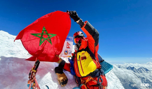 نوال صفنضلة، لوتسي بعد الايفرست، أو فن الاستمرار رغم الارهاق