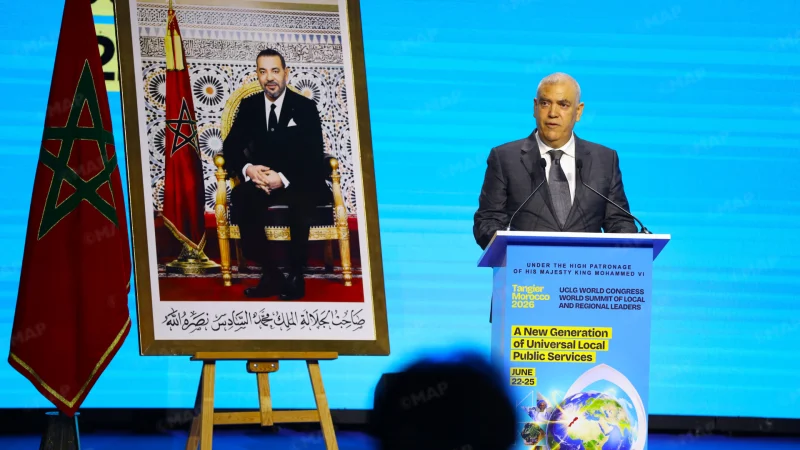 جلالة الملك : الجهوية المتقدمة اختيار استراتيجي لتحديث الدولة وترسيخ الديمقراطية المحلية وربط التنمية بخصوصيات كل مجال