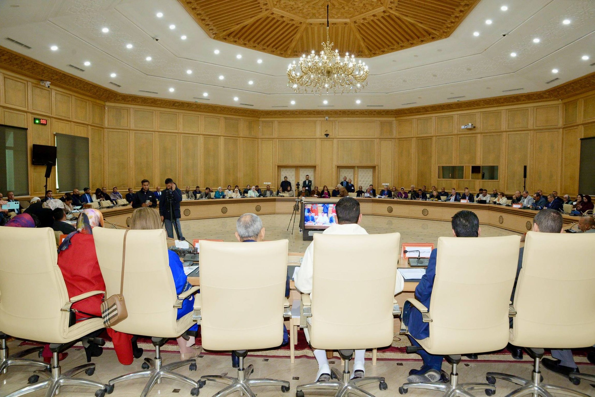 مجلس جهة الشرق… بين دوامة المراجعات وغياب الرؤية التنموية
