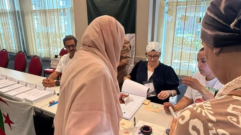 صدمة في “قصر المرادية”:   رسالة الغضب الشعبي وصلت الى ” تبون ” بعد مهزلة الانتخابات