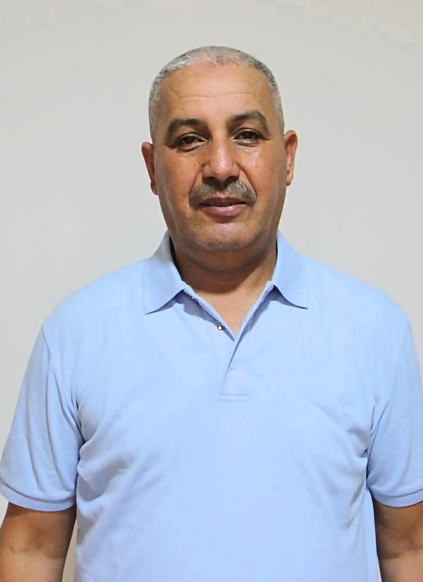 قاليك الحضوري يؤمن بالمشروع الحزبي (بيان )