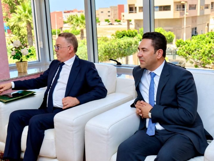مقارنة بوعرورو ولقجع على فايسبوك… حين تختلط القامات بمعايير القياس!